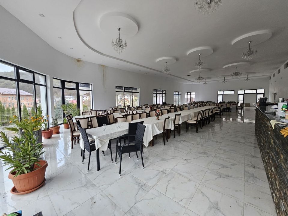 EXCLUSIVITATE! Restaurant de vanzare, Mobilat/Utiliat, 565 mp,cu teren 5.000 mp! – fotografia 3 din 27