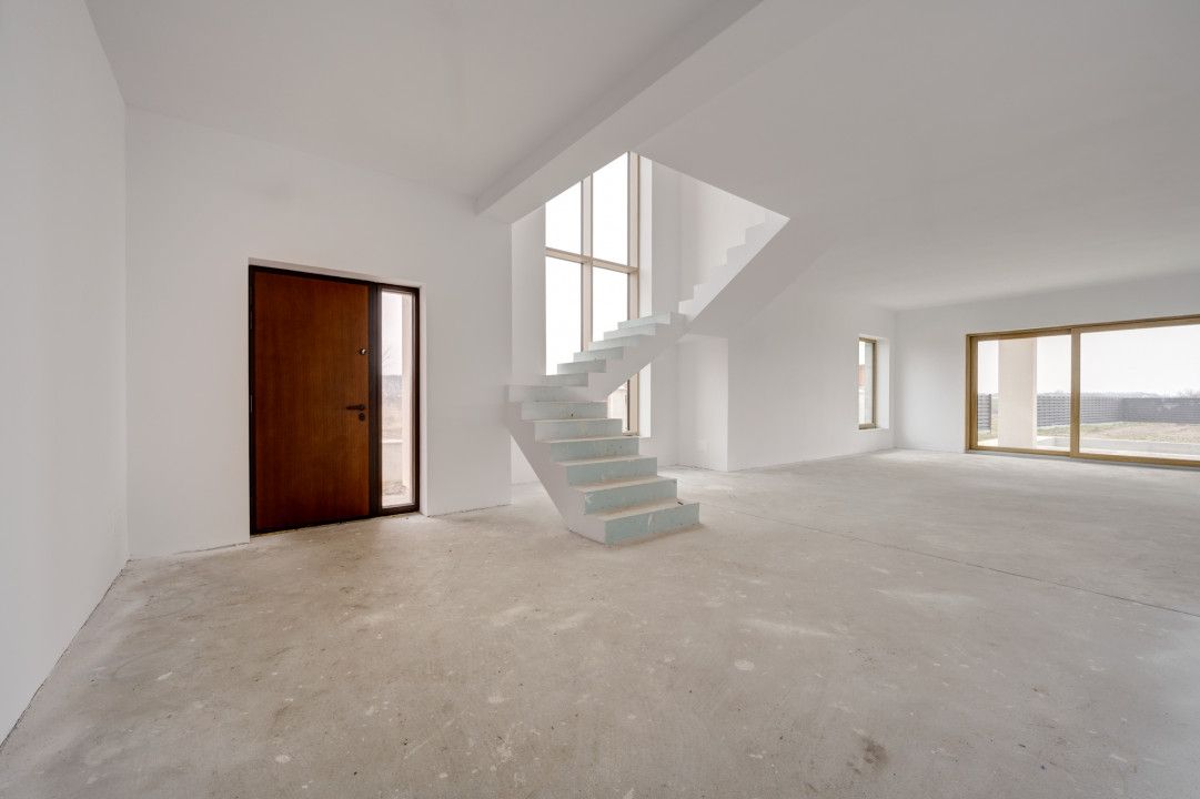 CORBEANCA - OGORULUI, VILA MODERNA 270 MP TOTAL, LOT 1000 MP! – fotografia 5 din 13