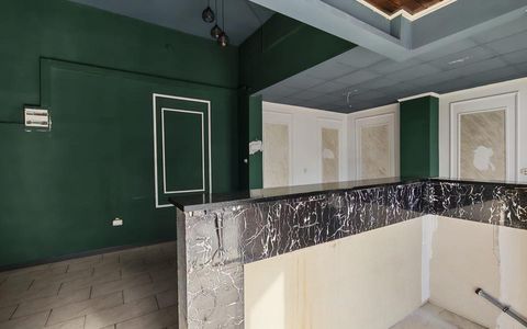 Km 5 - spatiu comercial stradal, cu vad auto / pietonal