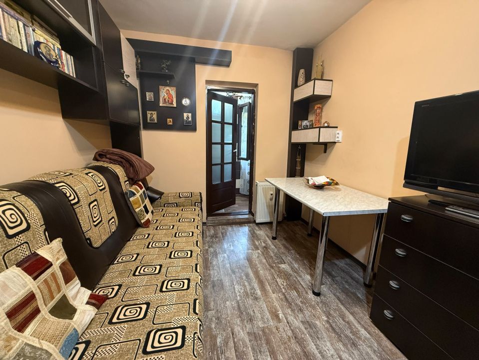 Apartament 2 camere, semidecomandat, 64 mp, zona Liceul Pedagogic – fotografia 7 din 11