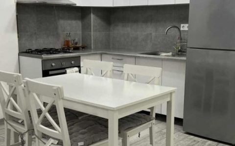 Apartament 2 camere, 45mp utili + balcon 13 mp, parter la liziera pădurii
