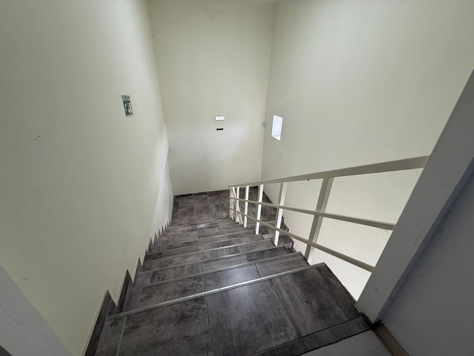 Hala + Birouri, 1580 mp, Zona Industriala Aeroport, Pielesti – fotografia 8 din 8