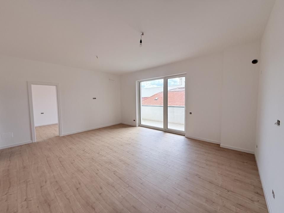 Apartament 2 camere bloc nou, mp 44,1 utili cu 8,32 balcon, zona Centrala – fotografia 1 din 6