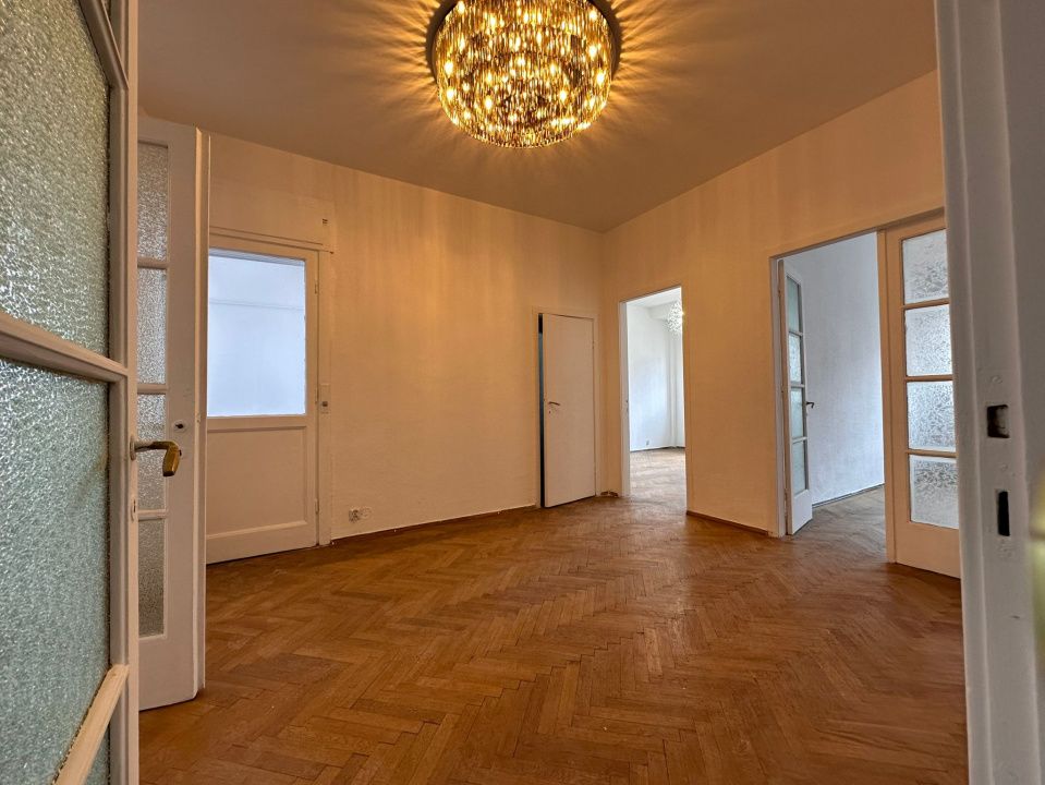 Închiriere spatiu de birouri 4 camere – Romana – fotografia 3 din 8