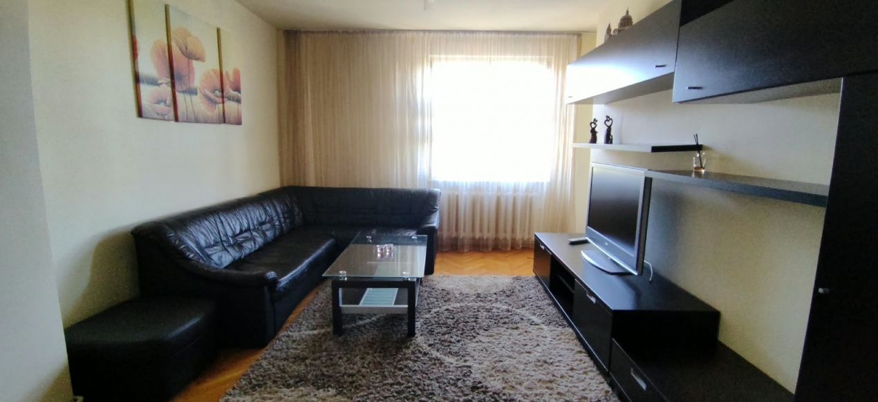 Apartament 4 camere I decomandat I Centru I mobilat utilat I – fotografia 9 din 10