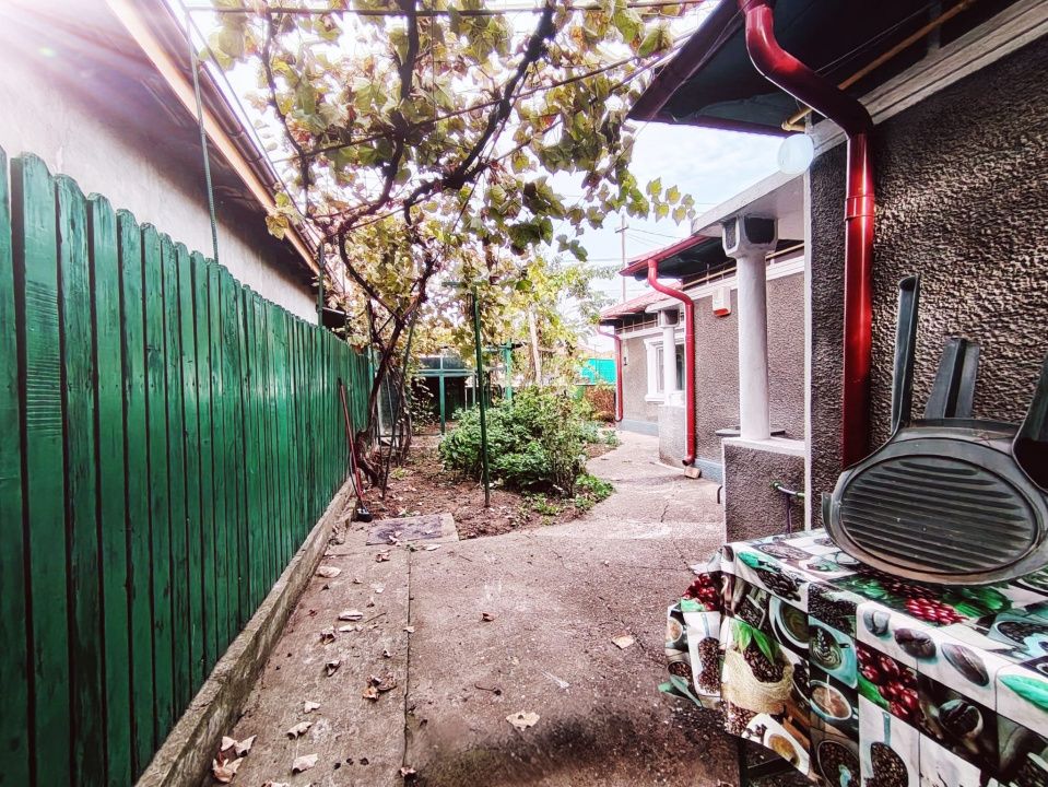 CASĂ DE VÂNZARE – KM 5/ CONSTANȚA – 5 CAMERE – fotografia 4 din 21