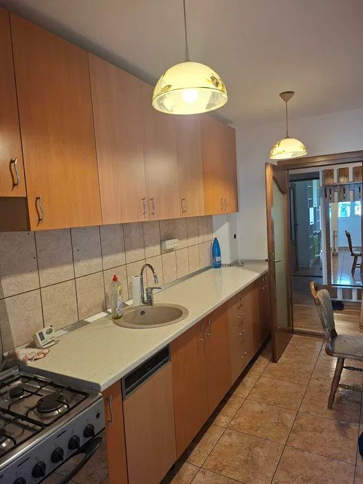 Apartament de inchiriat 3 camere 70 mp zona Manastur Tasnad – fotografia 2 din 5