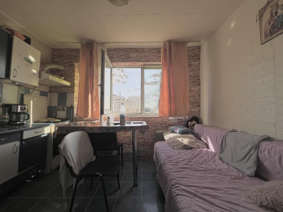 Apartament cu 2 camere, 32 mp utili, decomandat - zona Olimpia – fotografia 2 din 9
