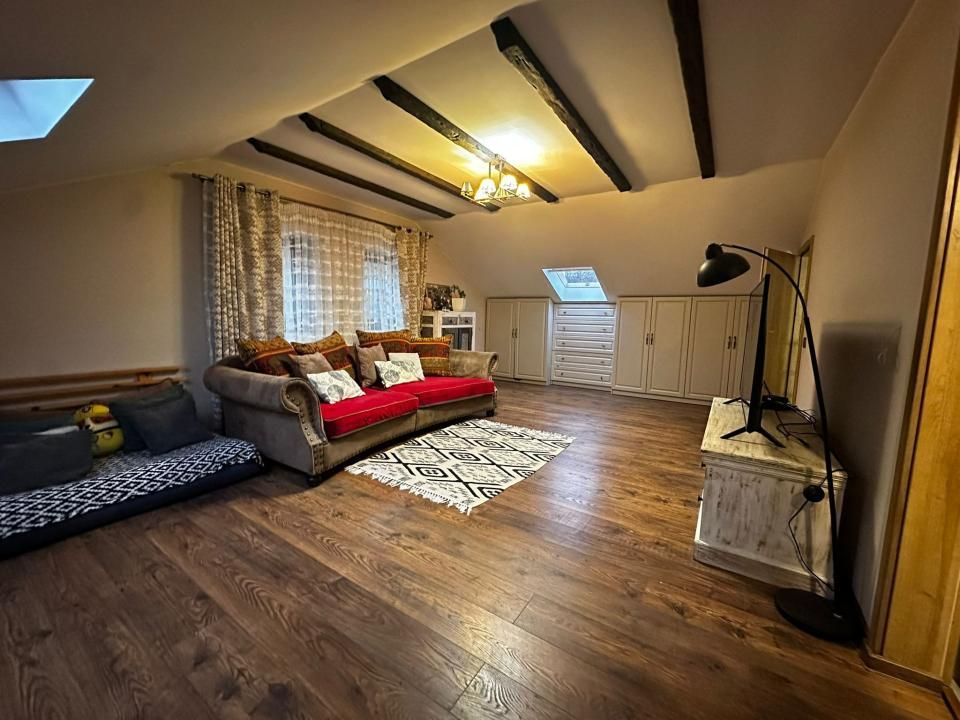 Penthouse 5 camere, 230 mp, Gruia – vilă exclusivistă, terasă 50 mp – fotografia 13 din 21