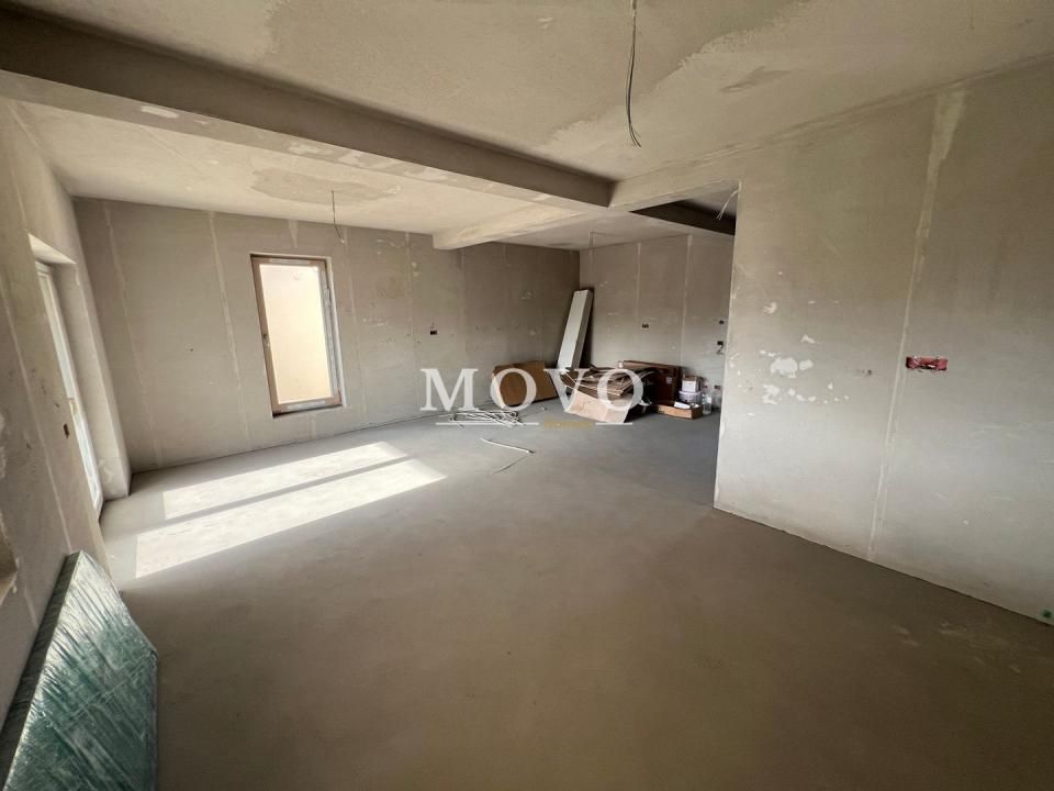 Duplex 5 camere despartit prin garaj | Giroc – fotografia 6 din 20