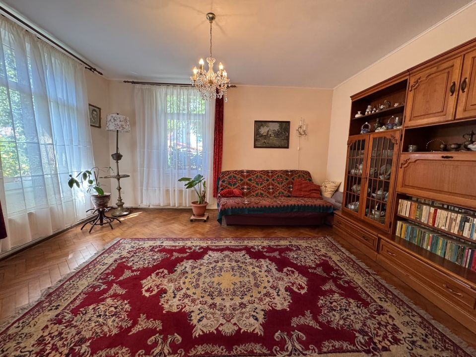 Ofertă de vânzare casă cu 5 camere+ garaj, zona P-Ța Cipariu – fotografia 18 din 22