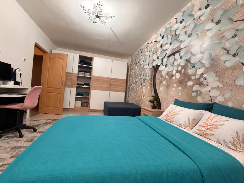 Apartament 3 camere, 55 mp utili, renovat recent, parter - Mures – fotografia 2 din 10