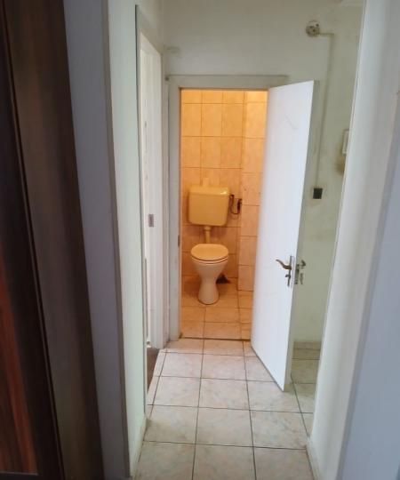 3 Camere de vanzare | Universitate | Metrou | 2% Comision | Cash | Nerenovat – fotografia 7 din 8
