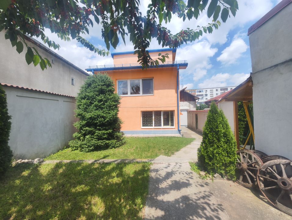 Casa 3 camere, teren 568 mp, Craiova, zona Ungureni – fotografia 1 din 13