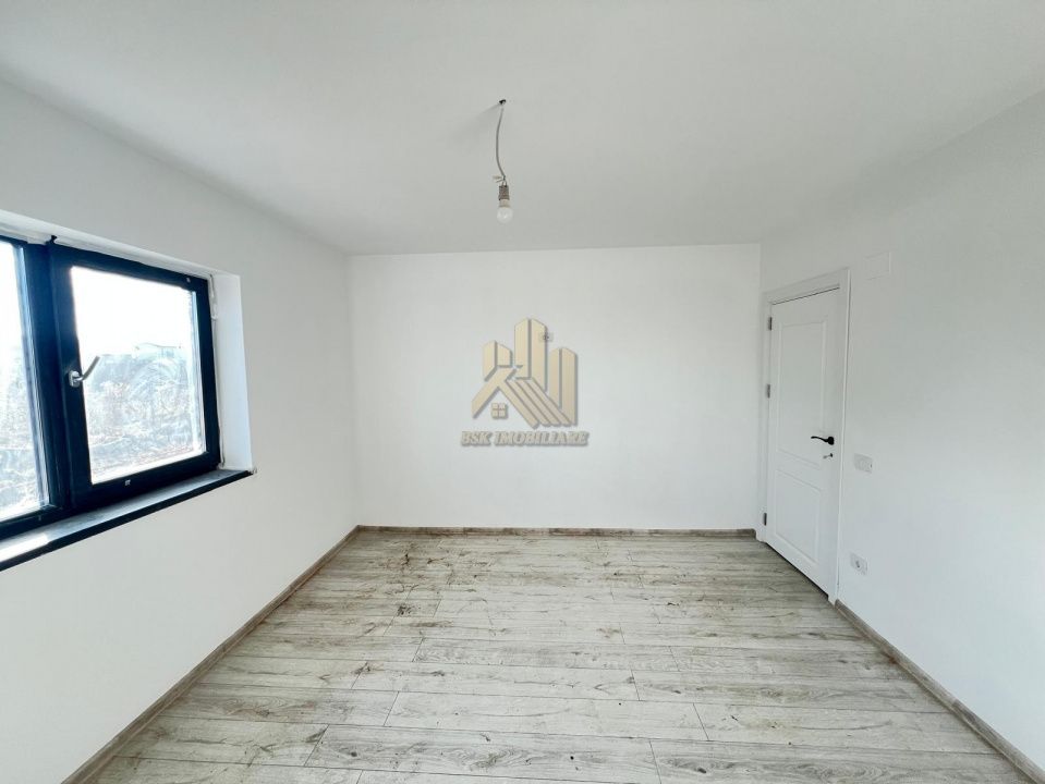 Casa-4-Camere-Finalizata-112mp-Utili-Curte-410mp-Izvor-Tarlungeni-Brasov – fotografia 13 din 17