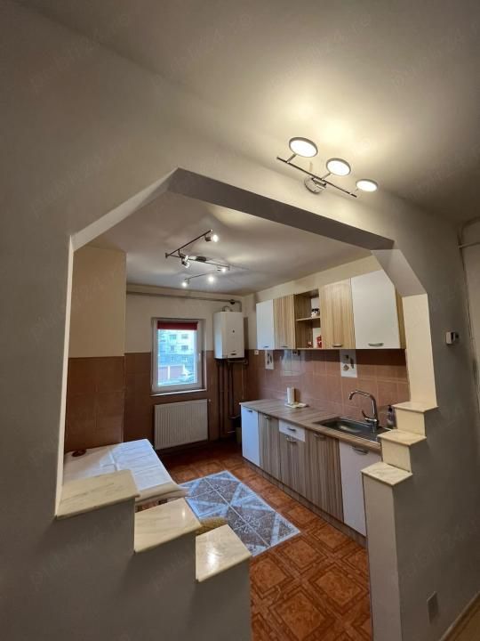 Apartament cu 4 camere, 81 mp, 2 băi și 2 balcoane | Câmpia Turzii – fotografia 3 din 9