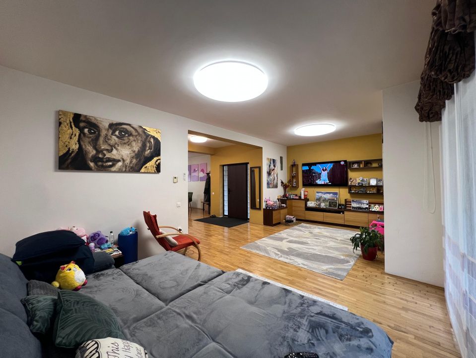 De vanzare | Casa Individuala | 154 mp | Transylvania College | Strada Privata – fotografia 3 din 28