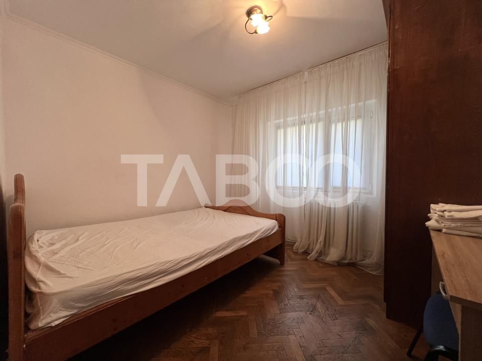 Apartament cu 3 camere de vanzare cu boxa si lift in Manastur zona BIG – fotografia 6 din 11