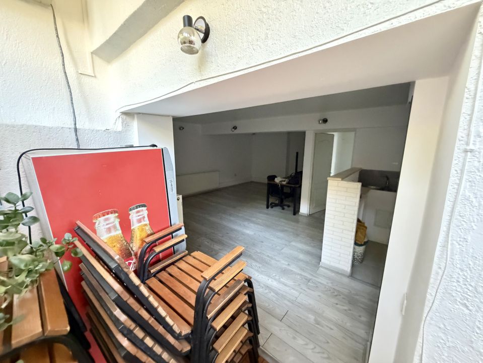Spatiu comercial, 65.3 mp, Central, zona KFC – fotografia 3 din 9