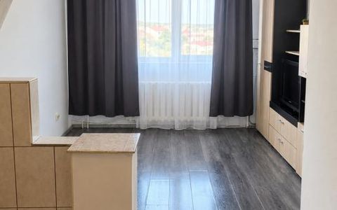Garsoniera 21mp utili, etaj 4, zona Soarelui