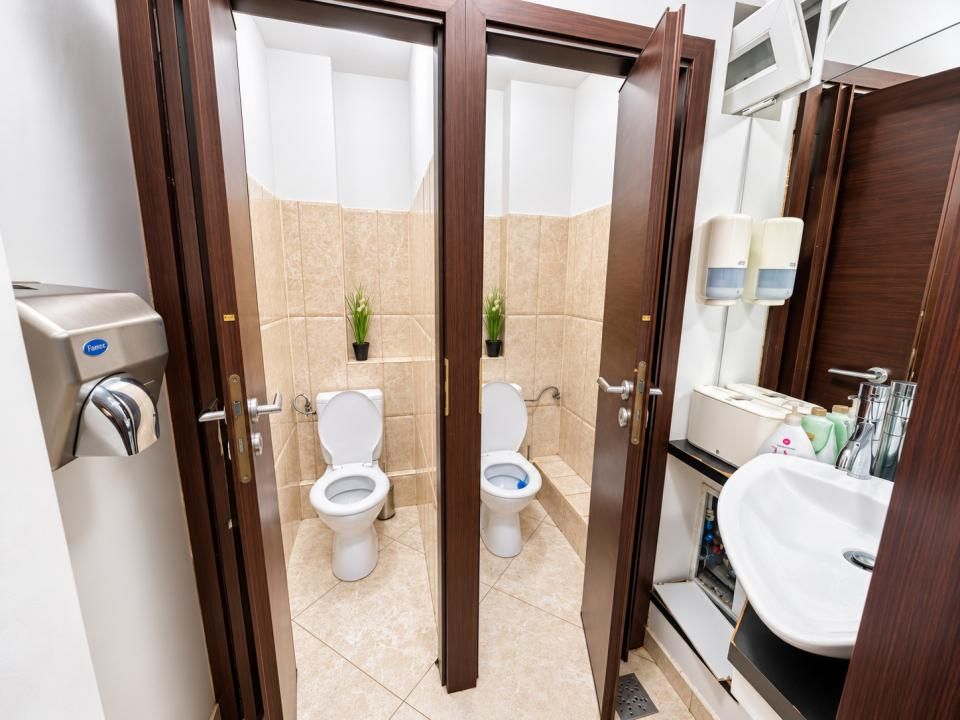 Spațiu medical de închiriat-Fost cabinet stomatologic-Metrou Iancului – fotografia 26 din 31
