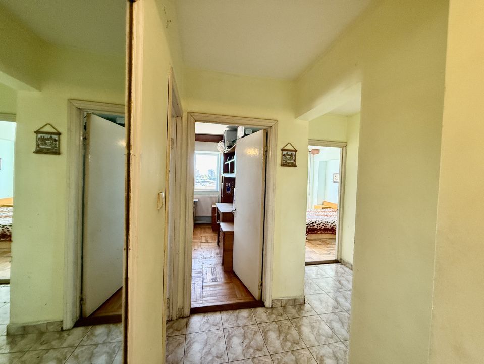 Apartament cu 3 camere decomandat Icil - Casa de Cultura – fotografia 11 din 11