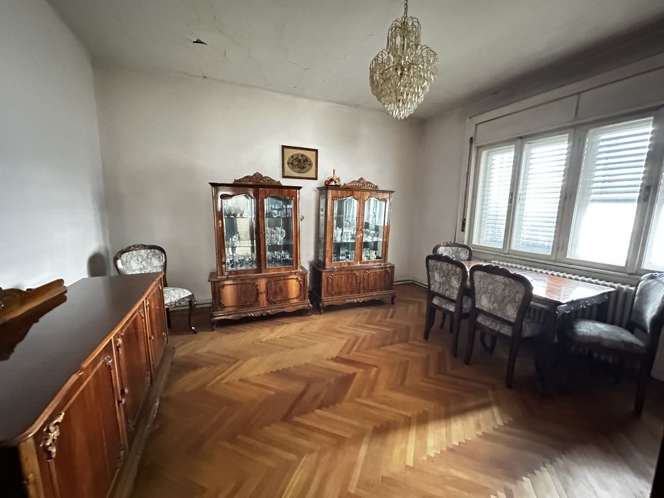 Casa 4 Camere pe Parter 441 mp Teren Alba Iulia Ultracentral CENTRU Turistic – fotografia 32 din 49