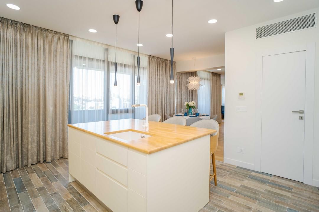 Vânzare Penthouse Lux 432 mp Conest Tudor Vladimirescu Utilat+Mobilat – fotografia 7 din 25