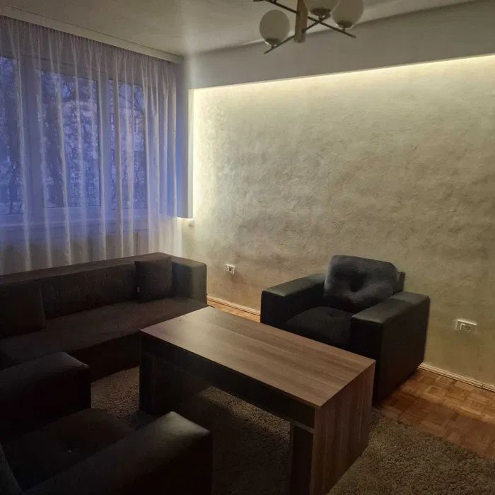 Apartament 3 camere,zona Piața Abator – fotografia 2 din 6