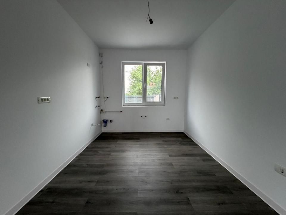 Duplex | 4 camere | Asfalt | Finisaje premium | Curte generoasa | – fotografia 4 din 20
