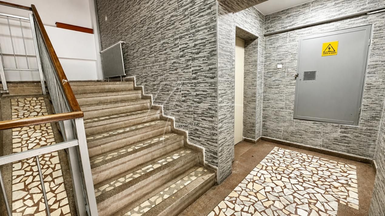 Garsoniera superba cu vedere la apus, bloc 2000, spatii renovate – fotografia 30 din 35