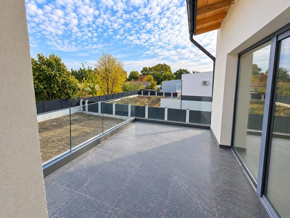Vila premium cu arhitectura moderna Valea Ursului-Miroslava – fotografia 11 din 13