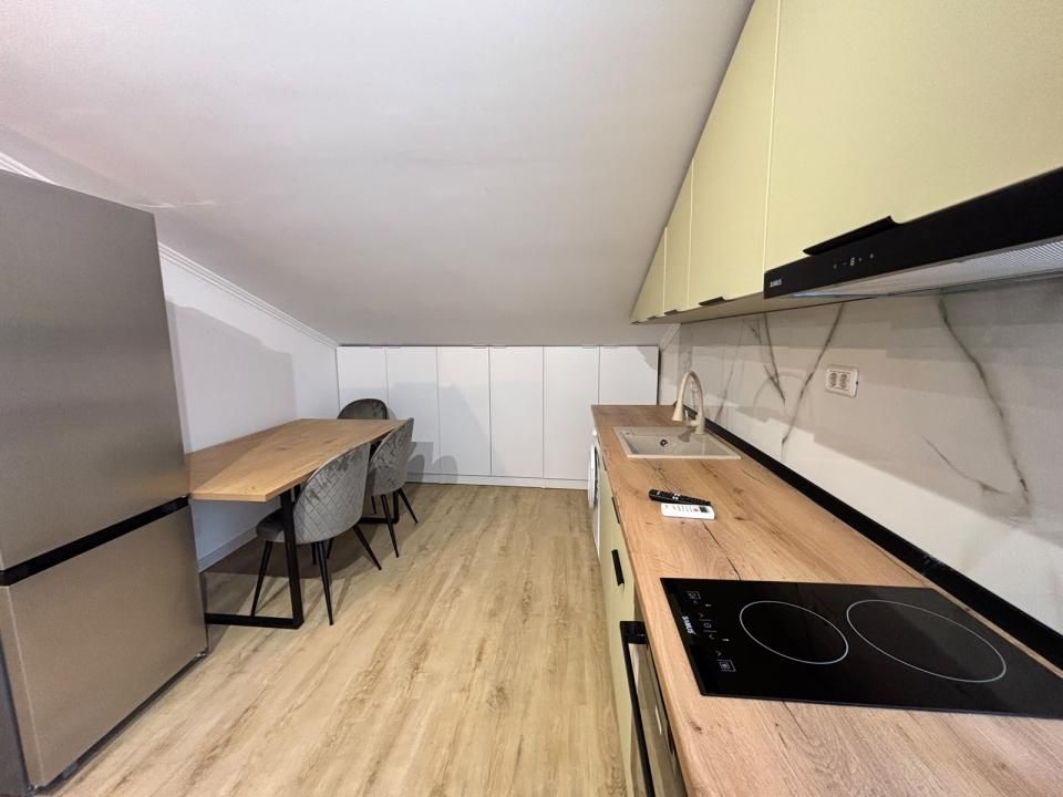 Casa P+1, 191 mp utili, 400 mp teren, cartier Romanesti, zona Unitatea Militara – fotografia 10 din 15