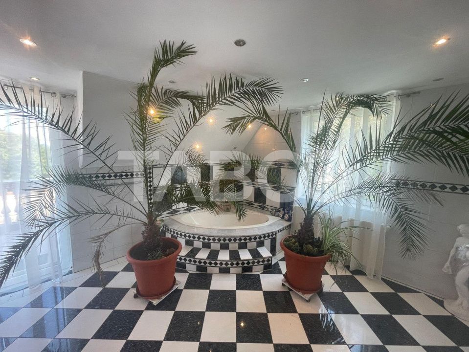 Casa deosebita  de vanzare 453 mp utili si curte 528 mp in Avrig – fotografia 4 din 32