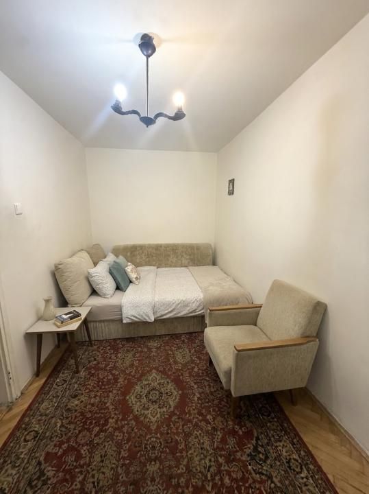 Apartament cu 2 camere, parter, ideal pentru investitie - Piata Doina – fotografia 1 din 5