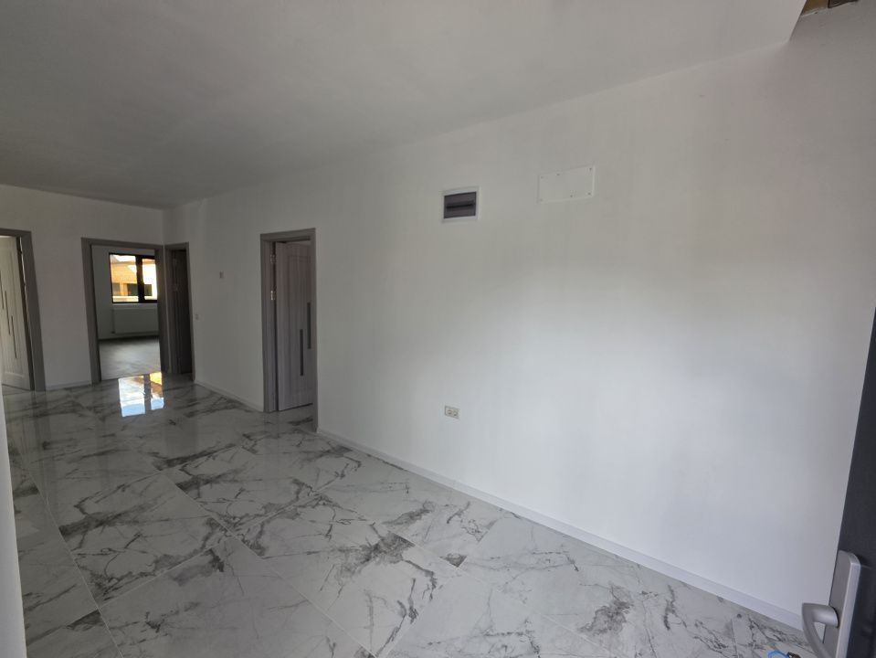 Exclusivitate! Casa la sol, 3 camere, posibilitate mansardare, Valu lui Traian! – fotografia 2 din 8