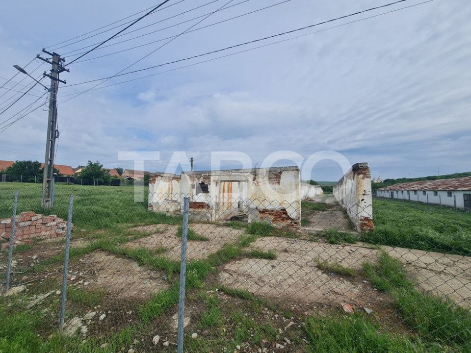 Hala in constructie cu teren intravilan de vanzare in Cut judetul Alba – fotografia 2 din 4