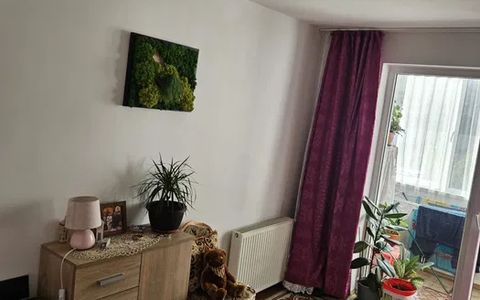 Apartament de vanzare 2 camere 38mp balcon 6mp zona Florilor