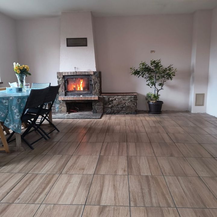 Casa P+M 190mp teren,115 mp utili ,cartier Bariera Valcii, zona Paringului – fotografia 1 din 10