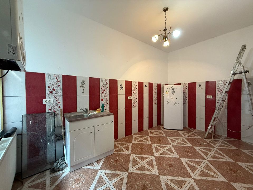 Casa cu 2 camere, semi-decomandat, 50mp utili -zona semicentrala – fotografia 7 din 9