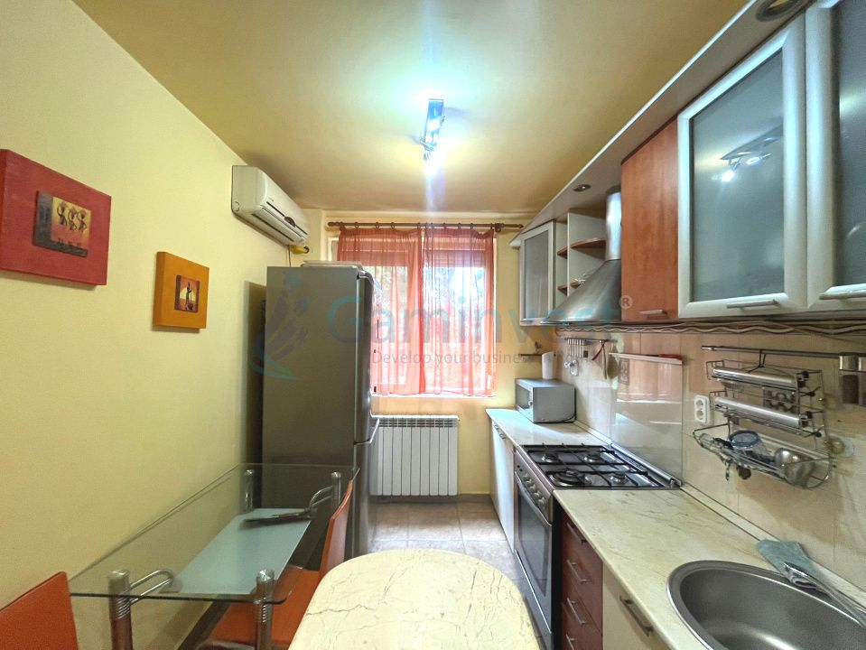 Apartament de inchiriat in Oradea, cu 3 camere, zona Aluminei – fotografia 8 din 11