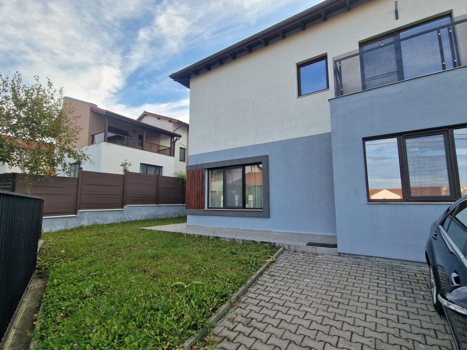 Casa de tip duplex la cheie pe strada Campului – fotografia 3 din 25