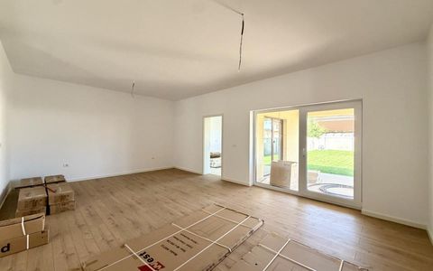 Duplex spatios, 5 camere, 135 utili, 426 mp teren - Dumbravita