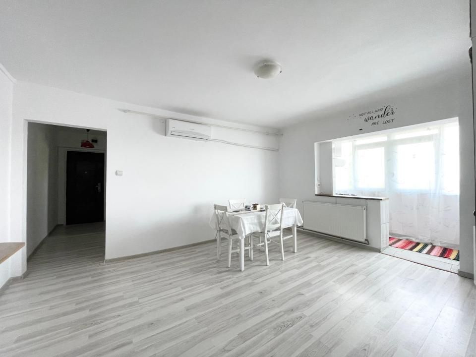 Apartament 3 camere, 54 mp utili - zona Buziasului – fotografia 1 din 11