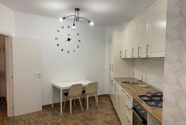 2 Camere de inchiriat | Mihai Bravu | Metrou | Centrala Proprie – fotografia 10 din 12