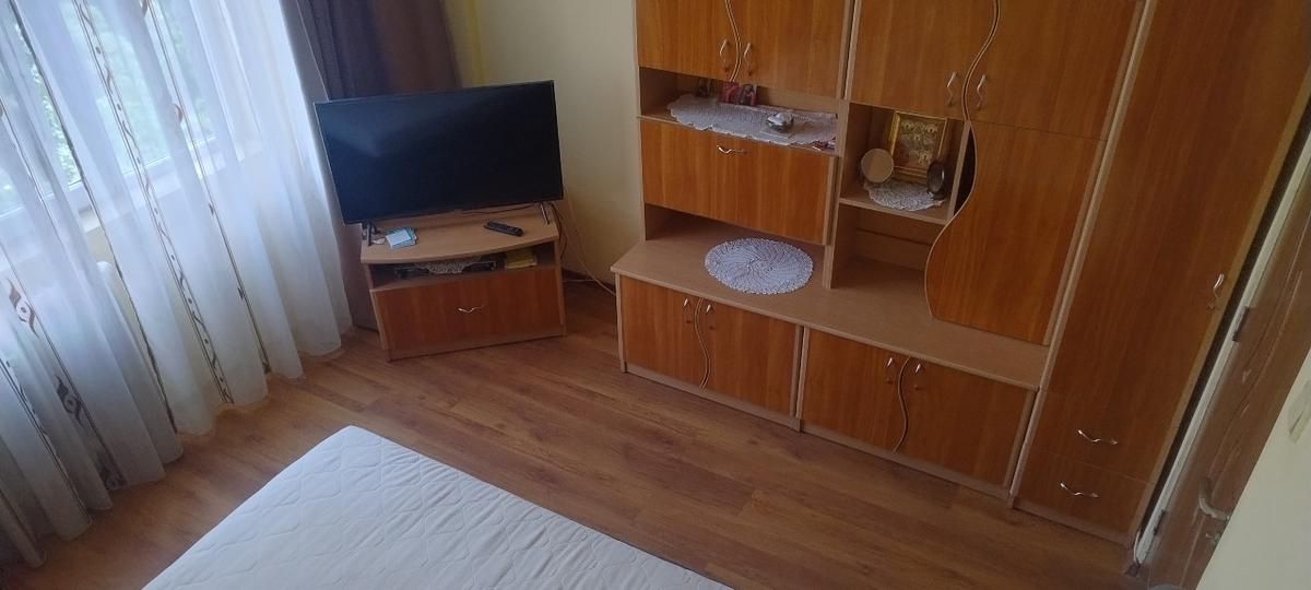 Apartament 2 camere -Risc 2 - 4 minute metrou 1 Decembrie – fotografia 2 din 10