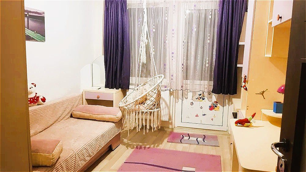 Comision 0 - Apartament 3 Camere - Loc de Parcare Primarie - Zona Centrala – fotografia 7 din 8