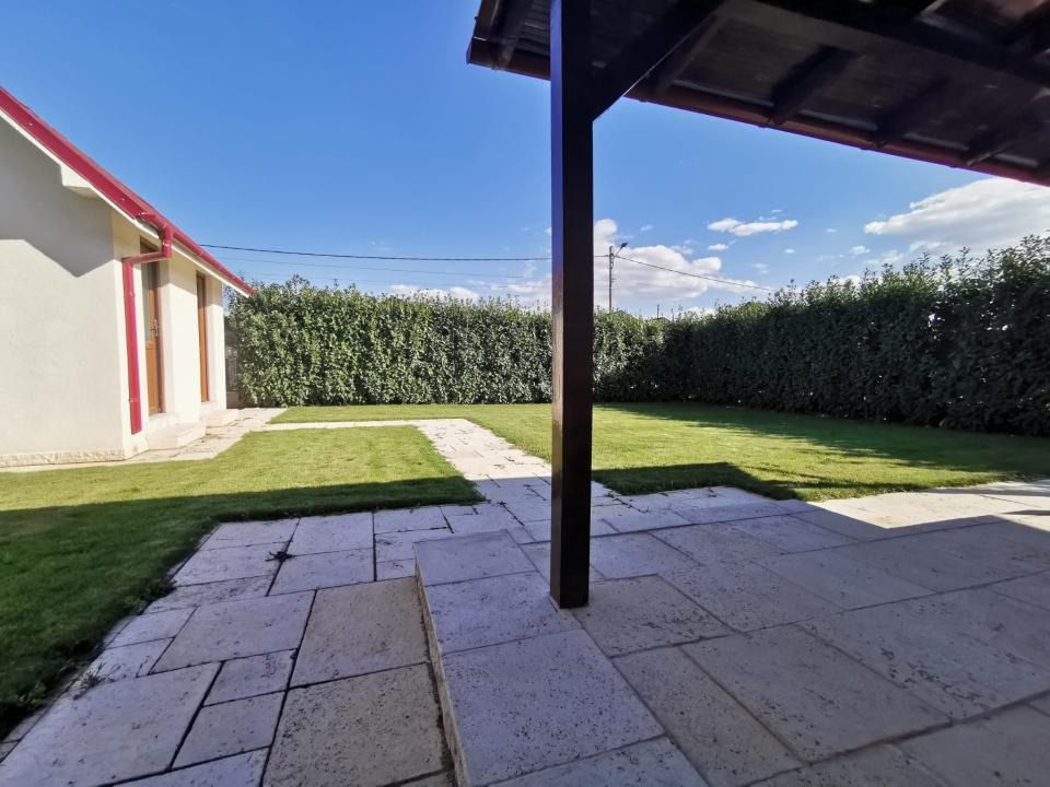 Casa de inchiriat cu 4 camere,curte, Santandrei, zona Mega Image, judetul Bihor – fotografia 12 din 13