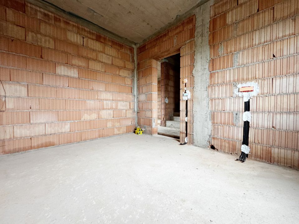 Duplex la cheie cu 4 camere,  110mp utili - Mosnita – fotografia 12 din 20