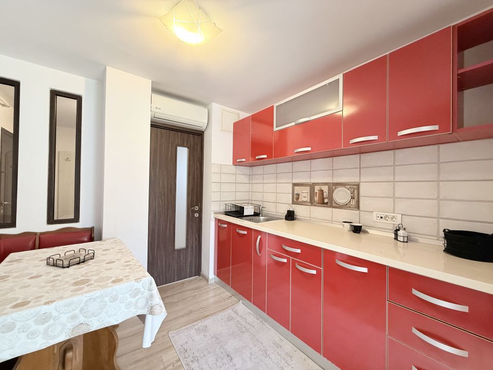 Apartament cu 3 camere de inchiriat in zona Faleza Nord – fotografia 9 din 12
